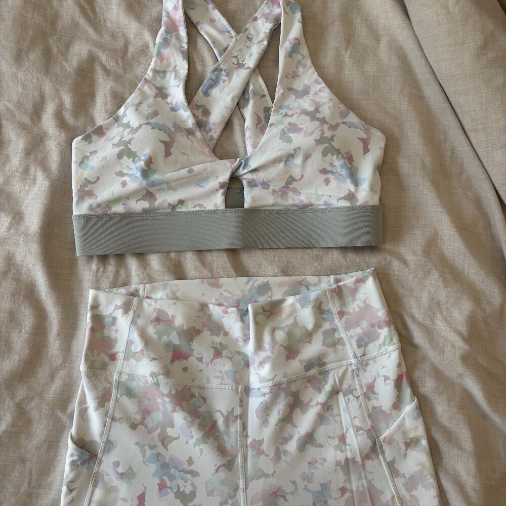 Fabletics Pure Luxe Leggings